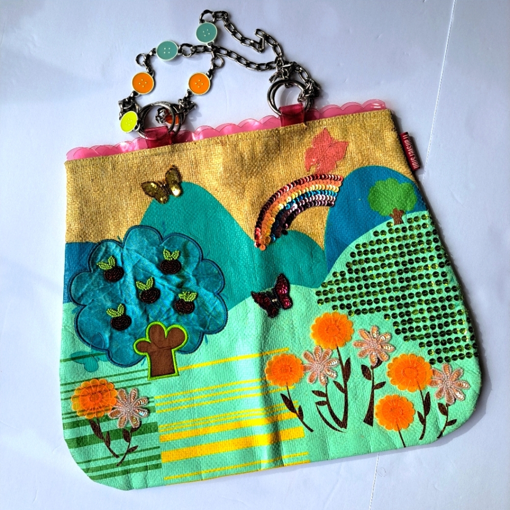 Transversion applique tote bag